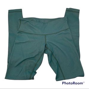 Lululemon Wunder Under Leggings Size 6